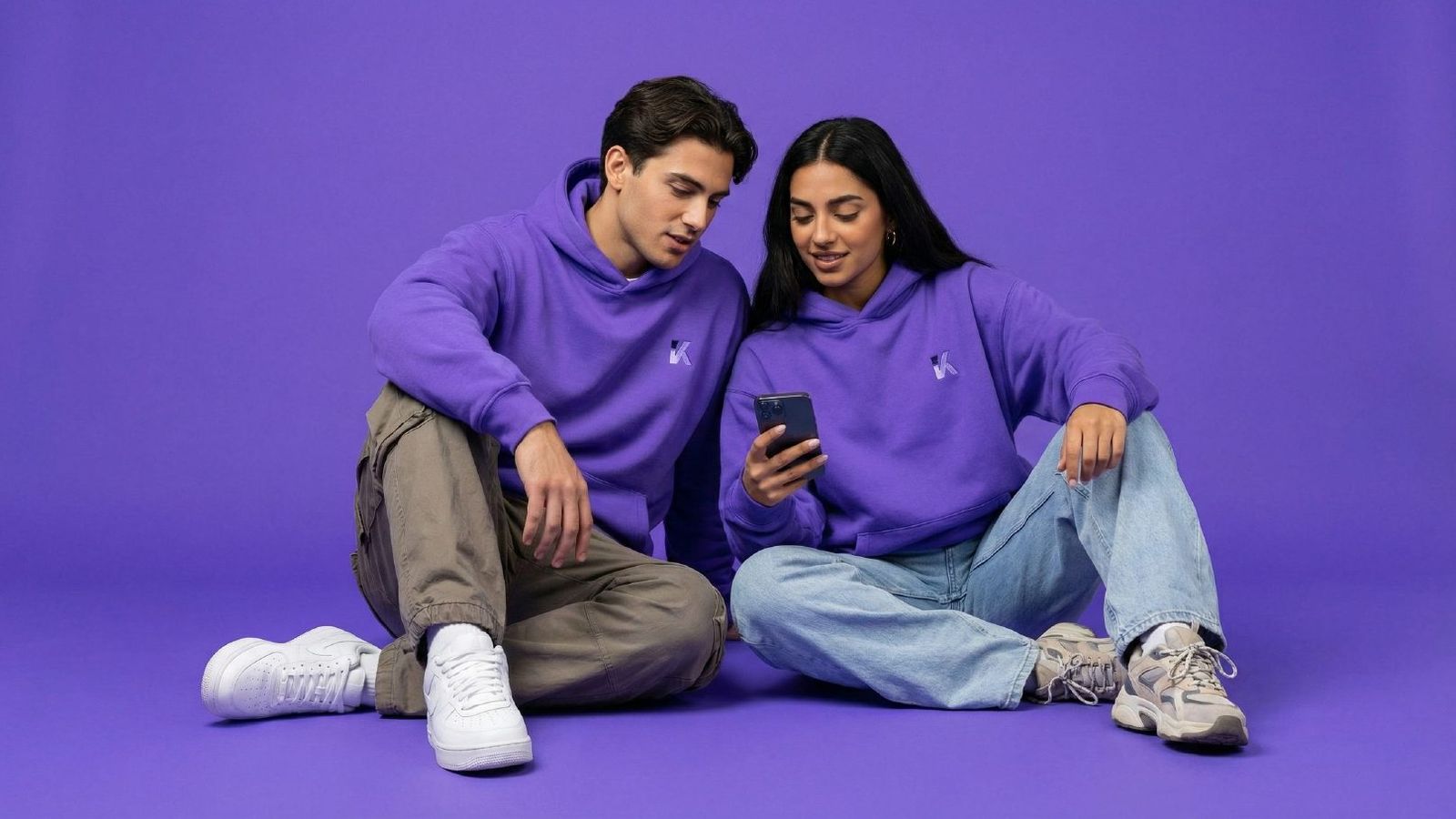 Imagery, couple sitting